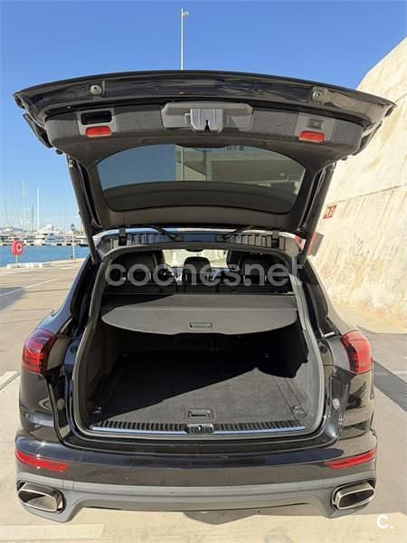 Usado Porsche Cayenne Platinum Edition 262 CV (192 kW) 2017 Negro SUV