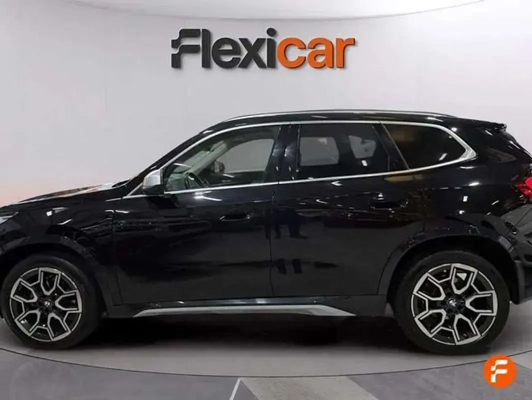 Usado BMW X1 163 CV (119 kW) 2023 Negro SUV