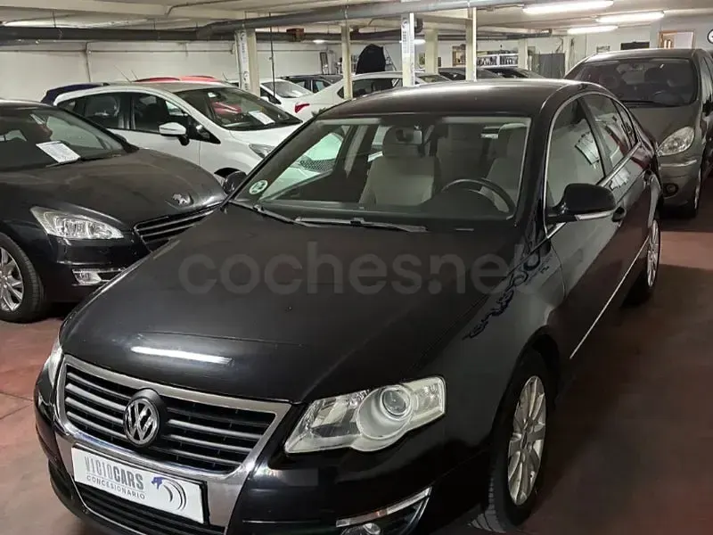 Usado VW Passat Advance 140 CV (102 kW) 2007 Negro Berlina