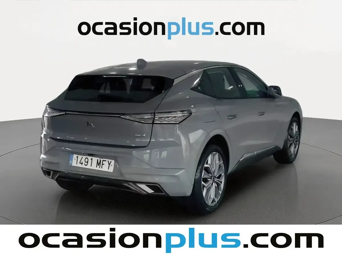 Usado DS Automobiles DS4 Trocadero 130 CV (95 kW) 2023 Gris SUV