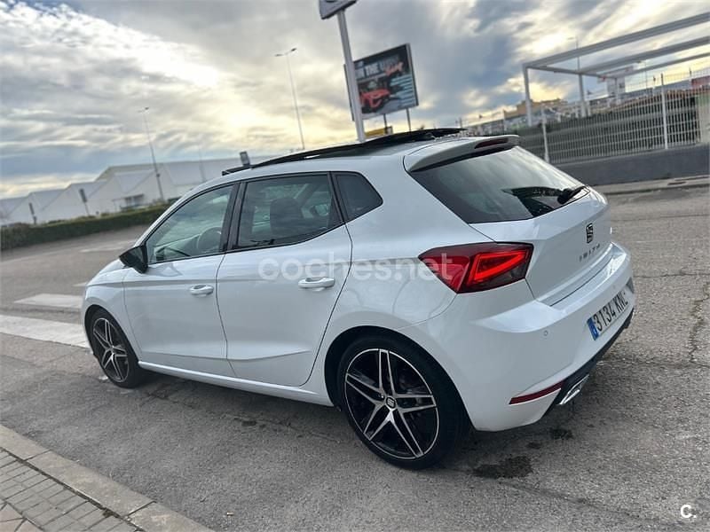 Usado Seat Ibiza FR 150 CV (110 kW) 2018 Blanco Utilitario