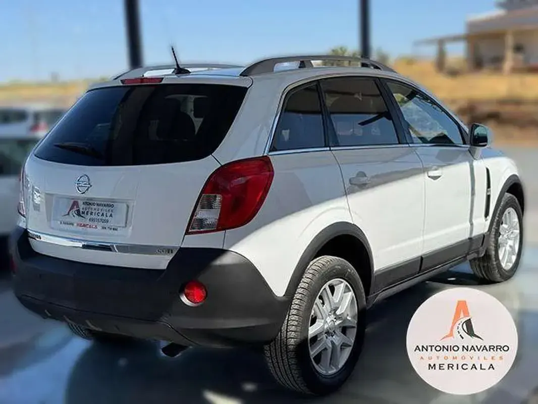 Usado Opel Antara Selective 163 CV (119 kW) 2012 Blanco SUV