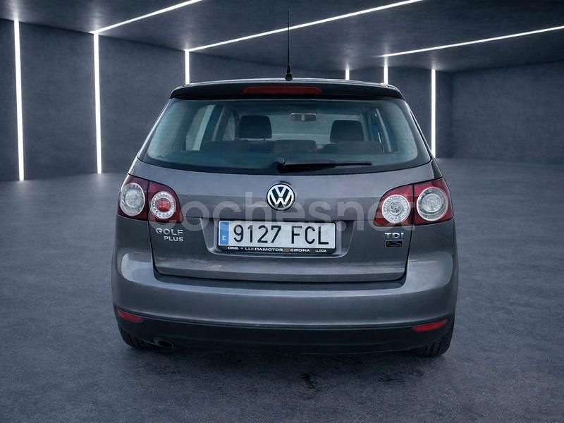 Usado VW Golf Plus Cross Highline 105 CV (77 kW) 2007 Gris / plata Monovolumen