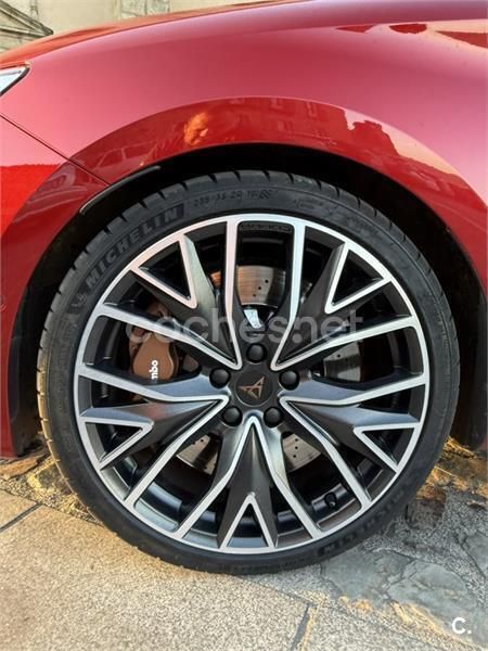Usado Cupra Leon VZ 300 CV (220 kW) 2023 Rojo Familiar