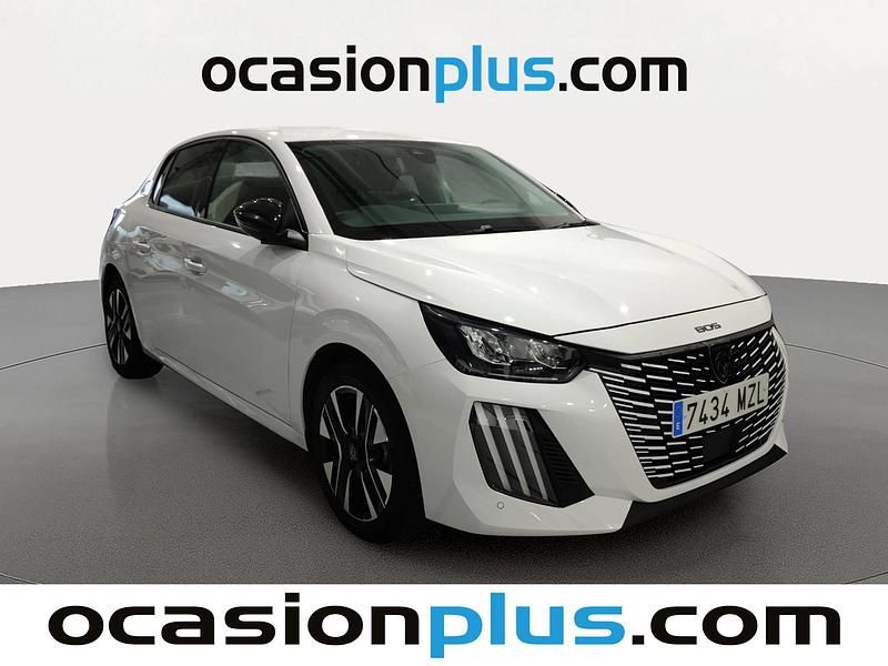 Usado Peugeot 208 Allure 102 CV (75 kW) 2025 Blanco Utilitario