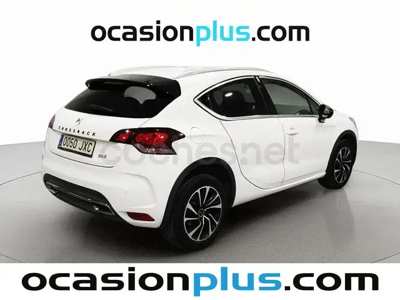 Usado DS Automobiles DS4 Crossback Style 120 CV (88 kW) 2017 Blanco SUV