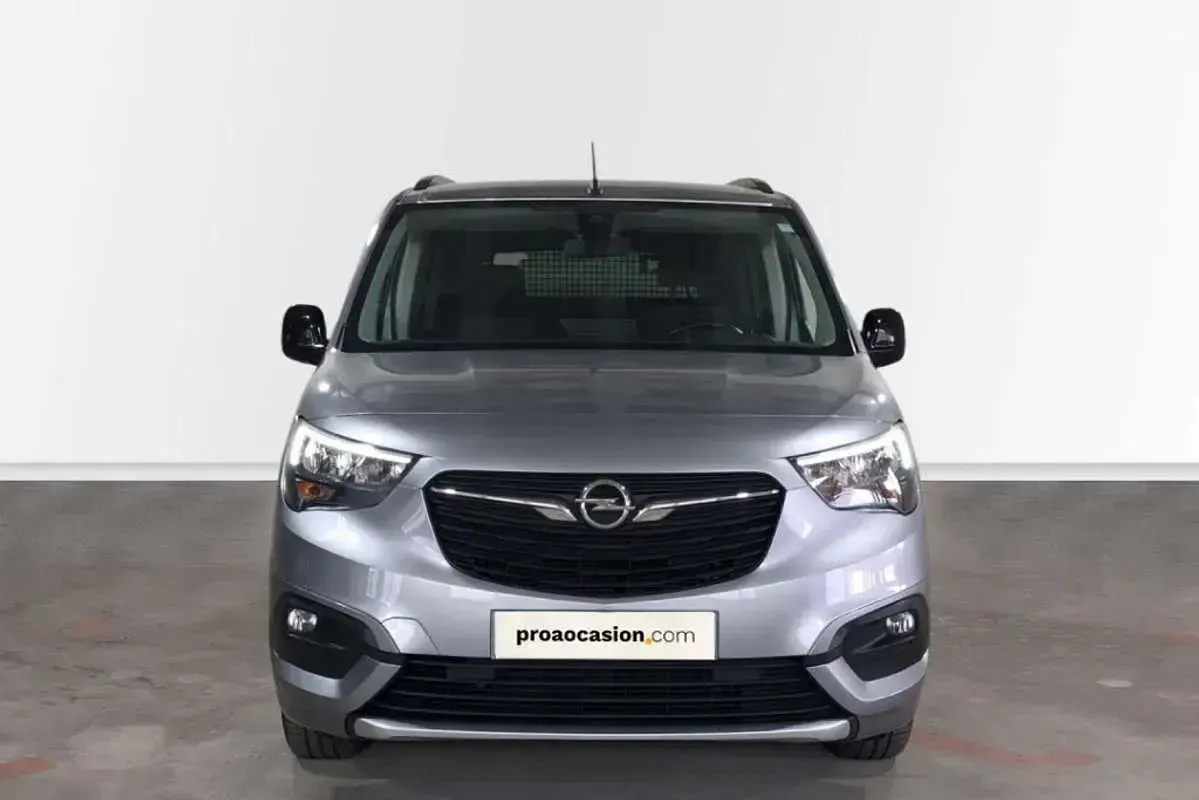 Usado Opel Combo Life Elegance 101 CV (74 kW) 2022 Gris Monovolumen