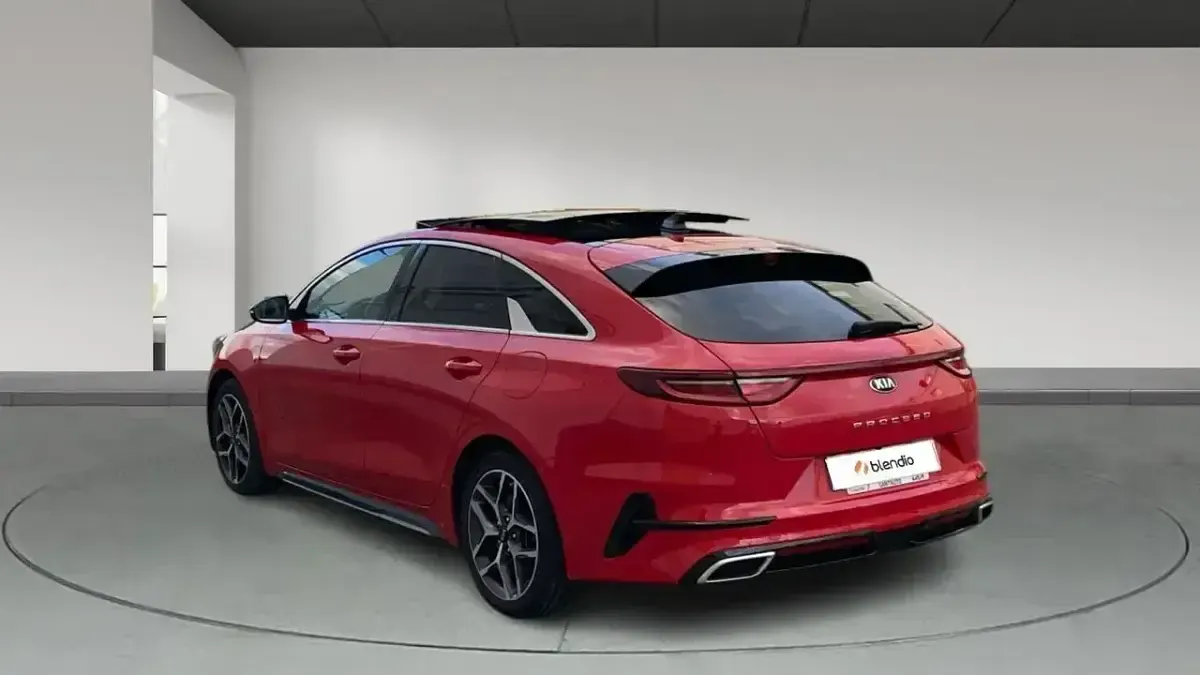 Usado Kia Ceed GT GT-Line 120 CV (88 kW) 2019 Rojo