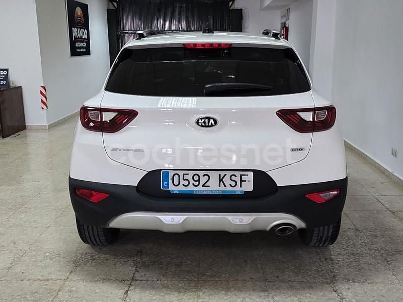 Usado Kia Stonic 136 CV (100 kW) 2018 Blanco SUV