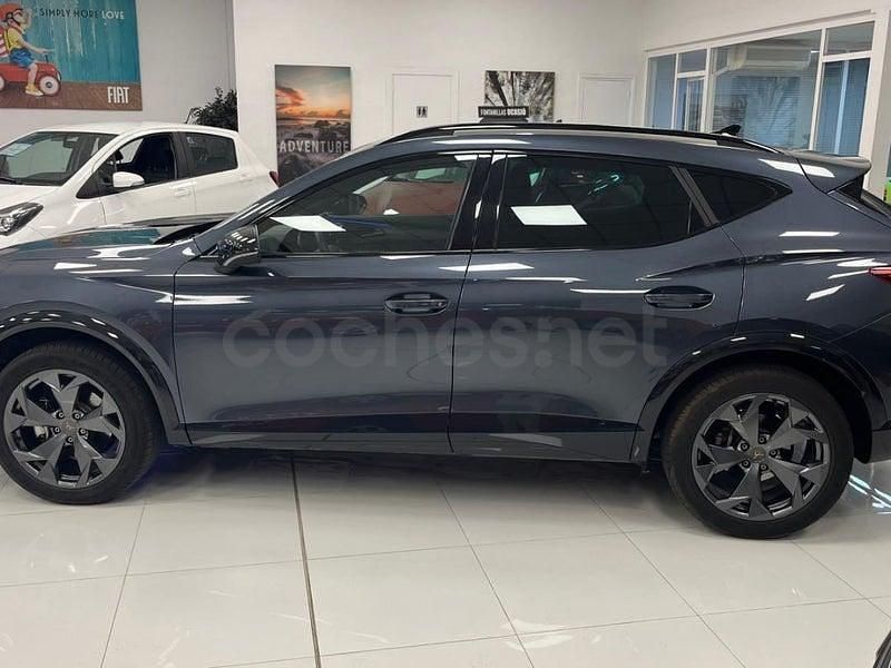 Usado Cupra Formentor 150 CV (110 kW) 2025 Gris / plata SUV