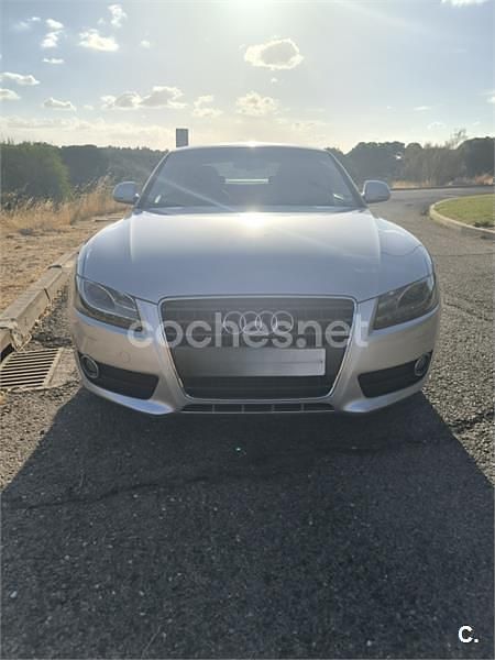 Gris / plata Usado 2008 Audi A5 Coupe | 10.000 € (Precio justo) - Imagen 1/4