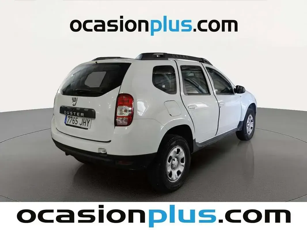 Usado Dacia Duster Lauréate 110 CV (80 kW) 2015 Blanco SUV