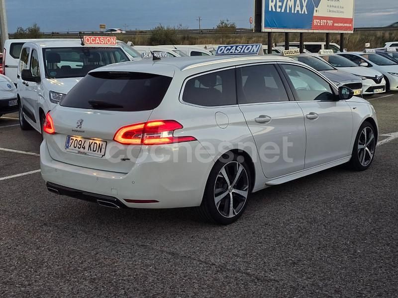 Usado Peugeot 308 SW GT 205 CV (150 kW) 2017 Blanco Familiar