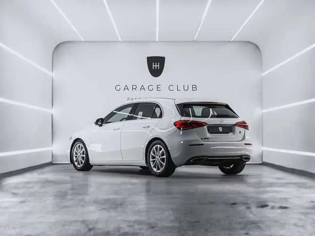 Usado Mercedes A180 116 CV (85 kW) 2018 Blanco Utilitario