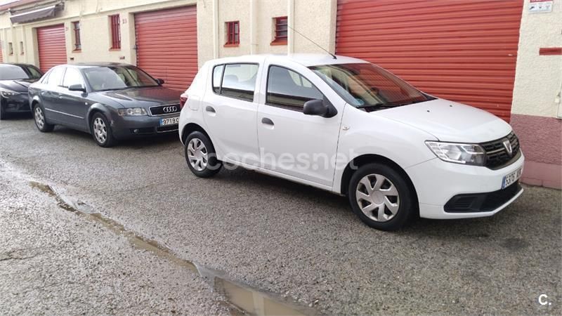 Blanco Usado 2017 Dacia Sandero Base Utilitario | 6300 € (Buen precio) - Imagen 1/4