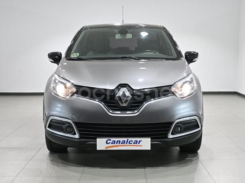 Usado Renault Captur Zen 90 CV (66 kW) 2015 Gris SUV