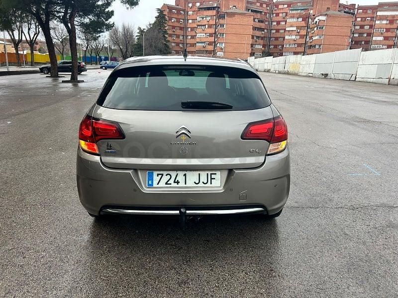 Usado Citroën C4 Feel 120 CV (88 kW) 2015 Beige Berlina