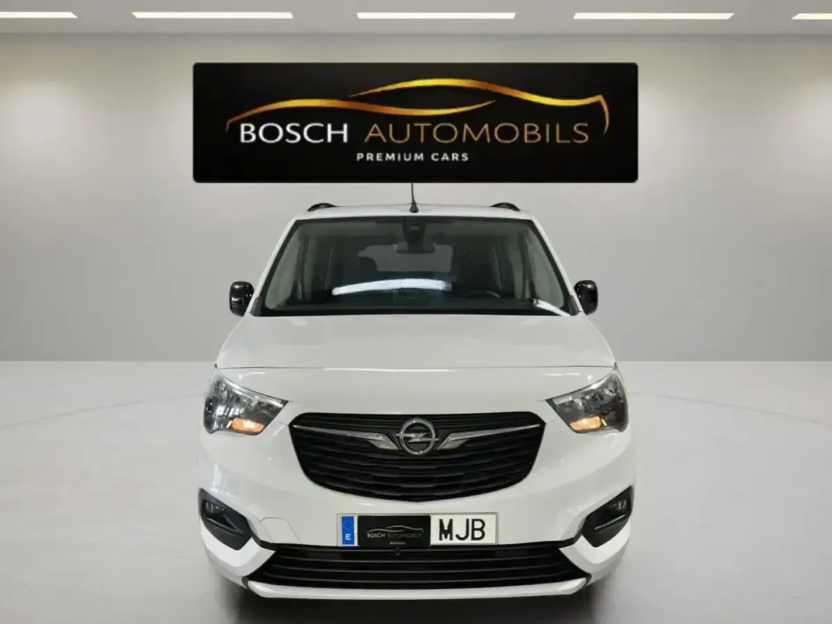 Usado Opel Combo Edition+ 102 CV (75 kW) 2023 Blanco Monovolumen