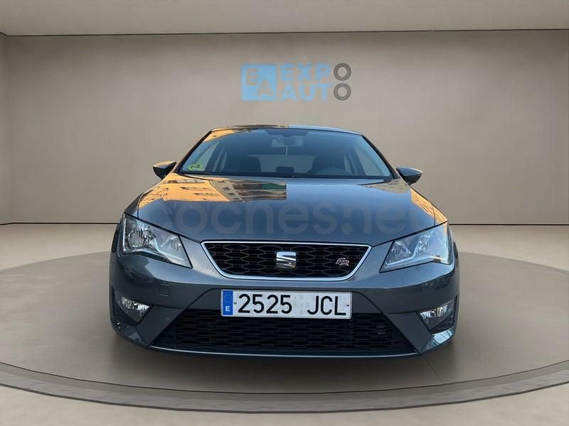 Usado Seat Leon FR 150 CV (110 kW) 2015 Gris / plata Berlina