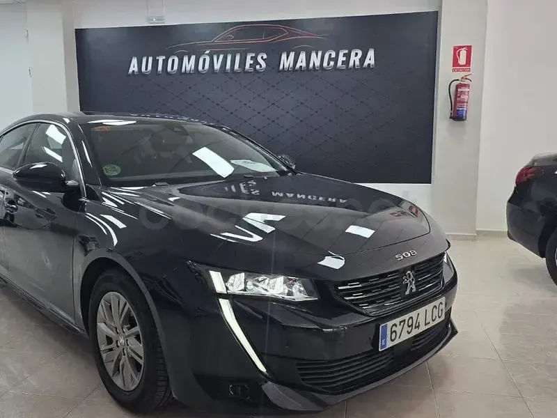 Usado Peugeot 508 Business-Line 130 CV (95 kW) 2019 Negro Berlina