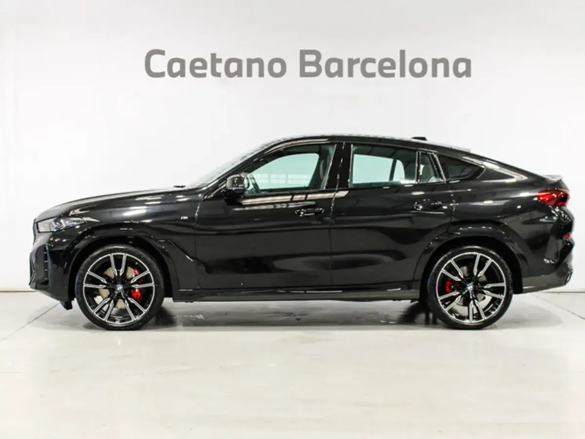 Usado BMW X6 M Sport 286 CV (210 kW) 2024 Negro SUV