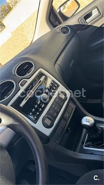 Używany Ford Focus Sport 115 KM (84 kW) 2006 Czarny Sedan/Limuzyna