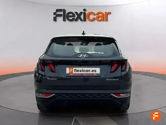 Usado Hyundai Tucson 115 CV (84 kW) 2021 Gris SUV