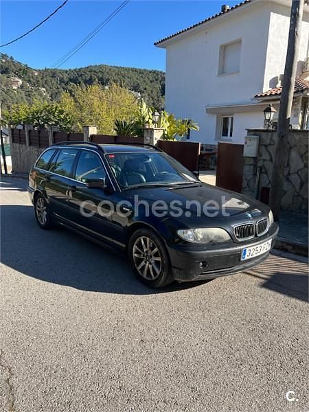 Usado BMW 320 150 HP (110 kW) 2005 Preto Carrinha