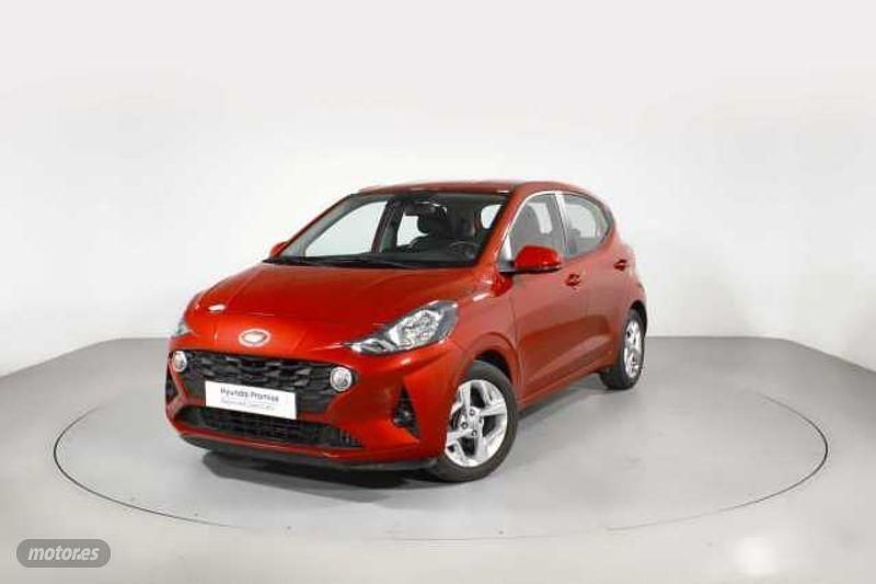 Dragon red Usado 2023 Hyundai i10 Utilitario | 13.900 € (Precio justo) - Imagen 1/4