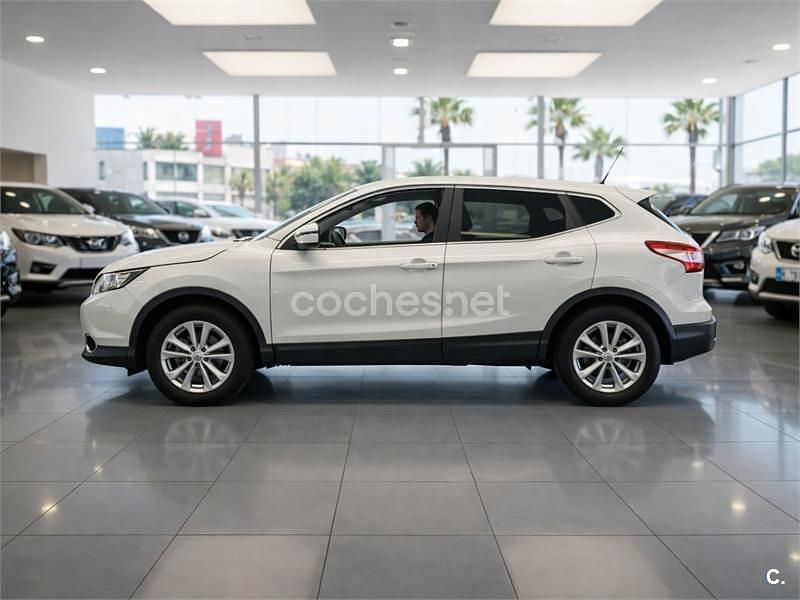 Usado Nissan Qashqai N-Connecta 115 CV (84 kW) 2017 Blanco SUV