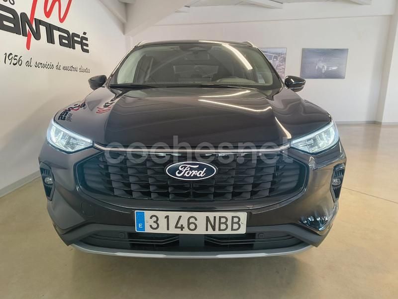 Usado Ford Kuga Titanium 150 CV (110 kW) 2025 Negro SUV