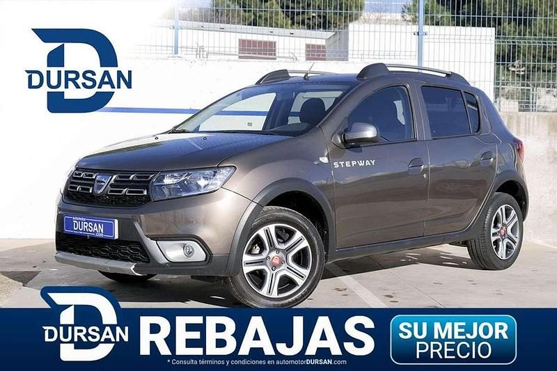 Marrón Usado 2019 Dacia Sandero Essentiel Utilitario | 11.990 € (Precio justo) - Imagen 1/4