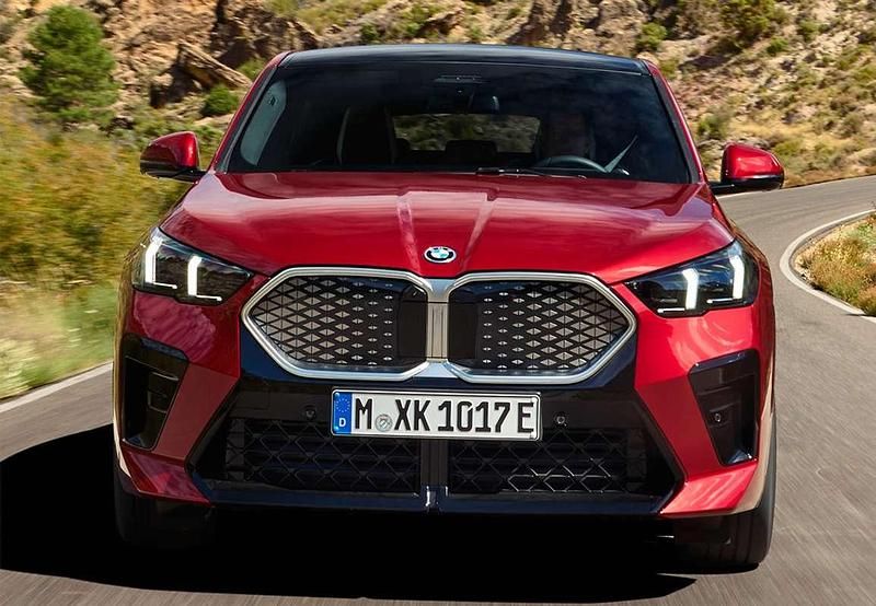 Usado BMW X2 163 HP (119 kW) 2025 Azul SUV