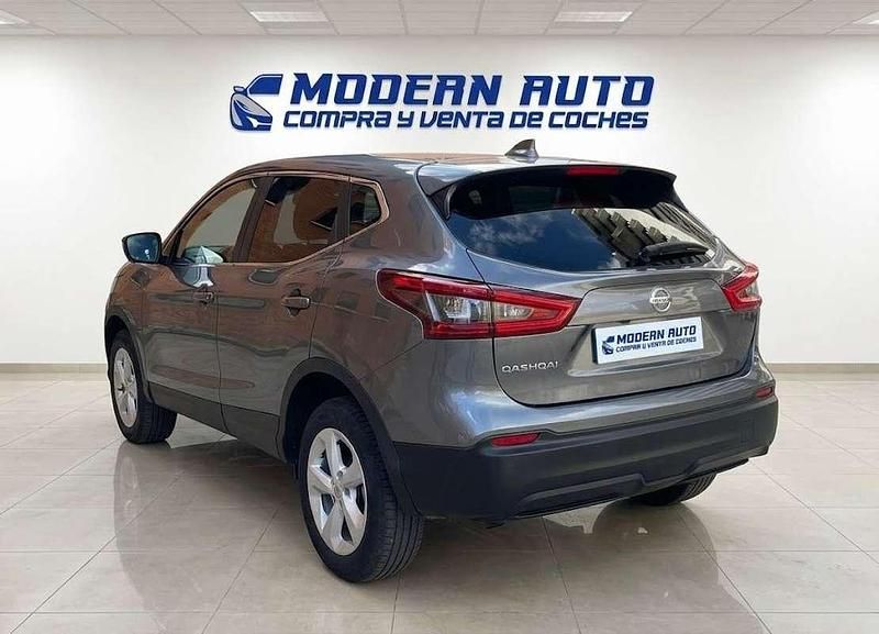 Usado Nissan Qashqai Acenta 131 CV (96 kW) 2017 Gris SUV