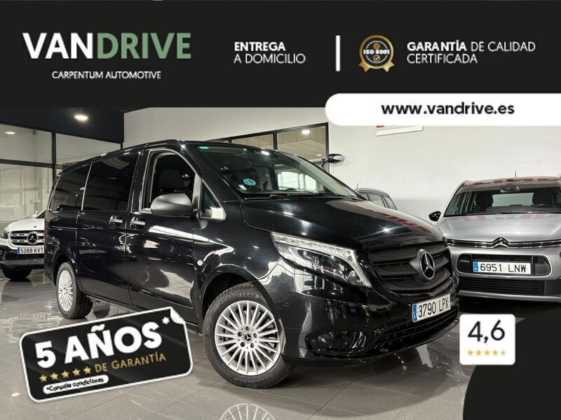 Negro Usado 2021 Mercedes Vito Monovolumen | 26.900 € (Un poco caro) - Imagen 1/4