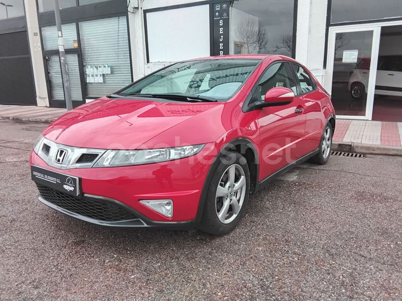 Rojo Usado 2009 Honda Civic Sport Berlina | 8790 € (Precio justo) - Imagen 1/4