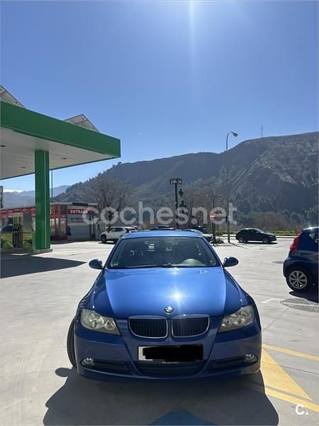 Usado BMW 318 Comfort Edition 143 CV (105 kW) 2009 Azul Berlina