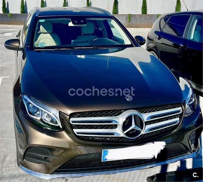 Usado Mercedes GLC220 AMG line 170 CV (125 kW) 2017 Marrón SUV