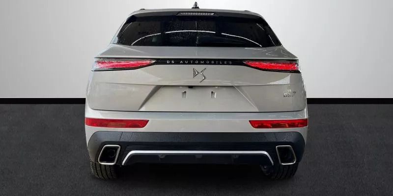 Usado DS Automobiles DS7 Crossback 225 CV (165 kW) 2024 Gris claro SUV