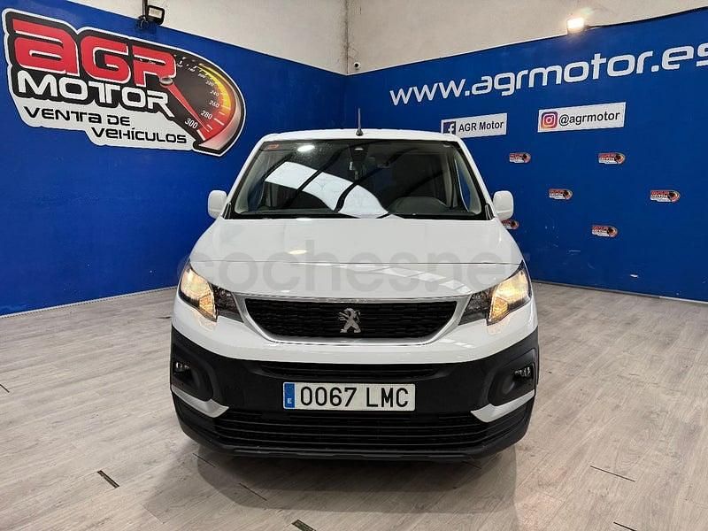 Usado Peugeot Rifter Allure 130 CV (95 kW) 2021 Blanco Monovolumen