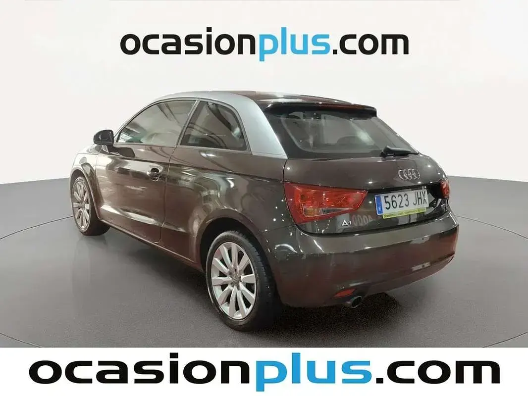 Usado Audi A1 Ambition 86 CV (63 kW) 2014 Marrón Utilitario