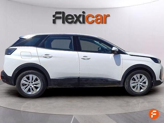 Usado Peugeot 3008 Active 130 CV (95 kW) 2021 Blanco SUV