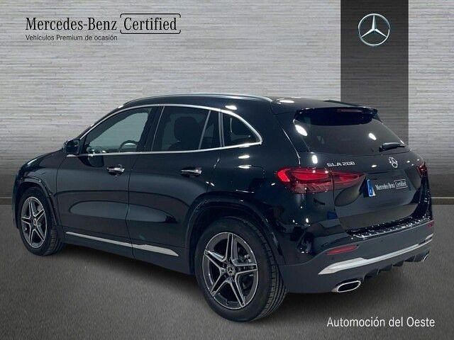 Usado Mercedes GLA200 AMG line 163 CV (119 kW) 2026 Negro cosmos SUV