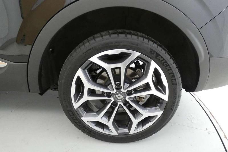 Usado Renault Kadjar Techno 140 CV (102 kW) 2022 Negro SUV