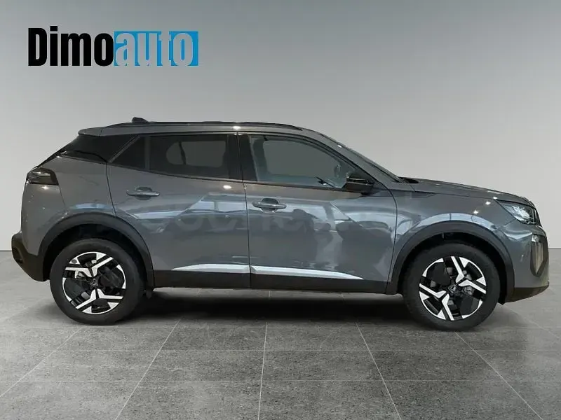 Usado Peugeot 2008 Allure 100 CV (73 kW) 2025 Gris / plata SUV