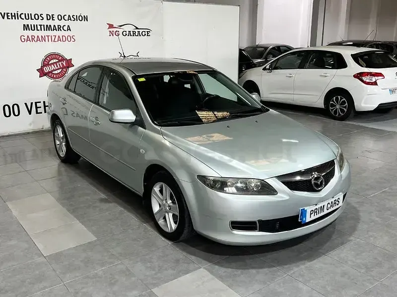 Usado Mazda 6 Active 121 CV (88 kW) 2007 Gris / plata Berlina