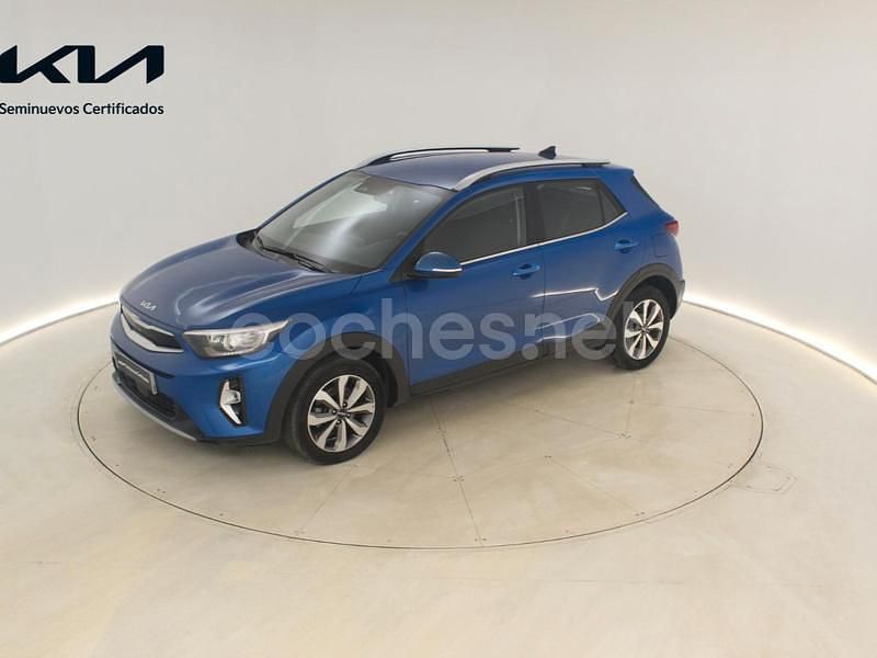 Azul Usado 2024 Kia Stonic SUV | 19.834 € (Precio justo) - Imagen 1/4