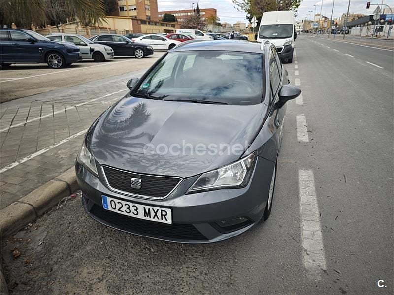 Gris / plata Usado 2012 Seat Ibiza ST Reference Familiar | 6200 € (Precio justo) - Imagen 1/2