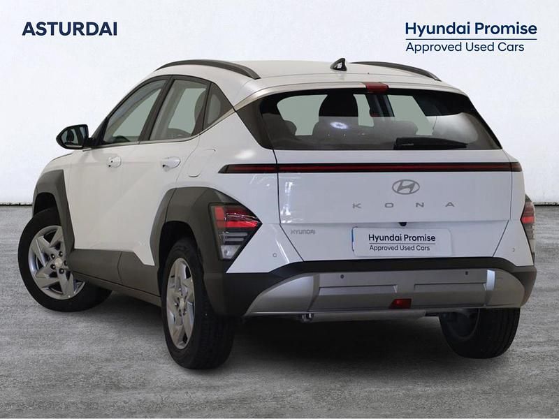 Usado Hyundai Kona 120 CV (88 kW) 2024 Blanco SUV