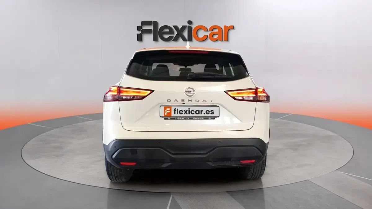 Usado Nissan Qashqai Acenta 158 CV (116 kW) 2022 Blanco SUV